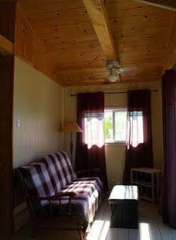 Mashkinonje Lodge Lavigne Экстерьер фото