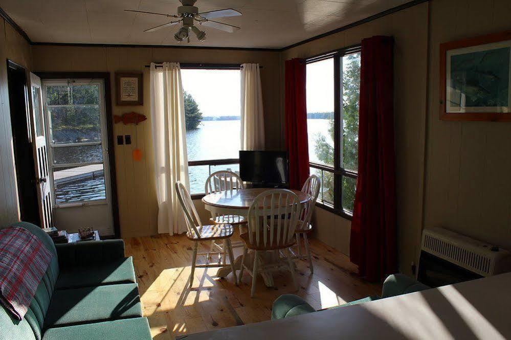 Mashkinonje Lodge Lavigne Экстерьер фото
